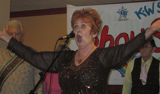 Showstoppers Susie sells the song